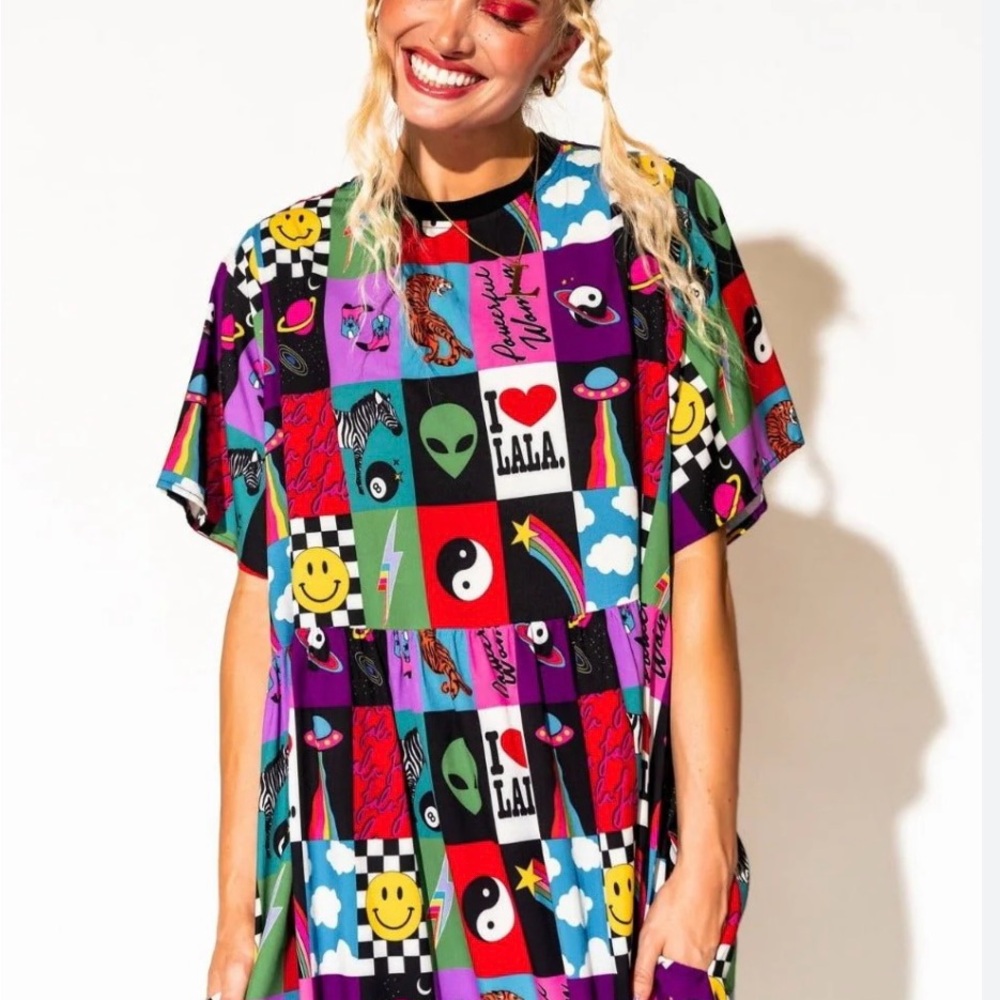 Dressed in LALA Colorful Graphic Maxi Dress Medium